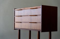 画像4: 北欧ビンテージ家具/デンマーク製/チェスト/チーク/３段  (4)