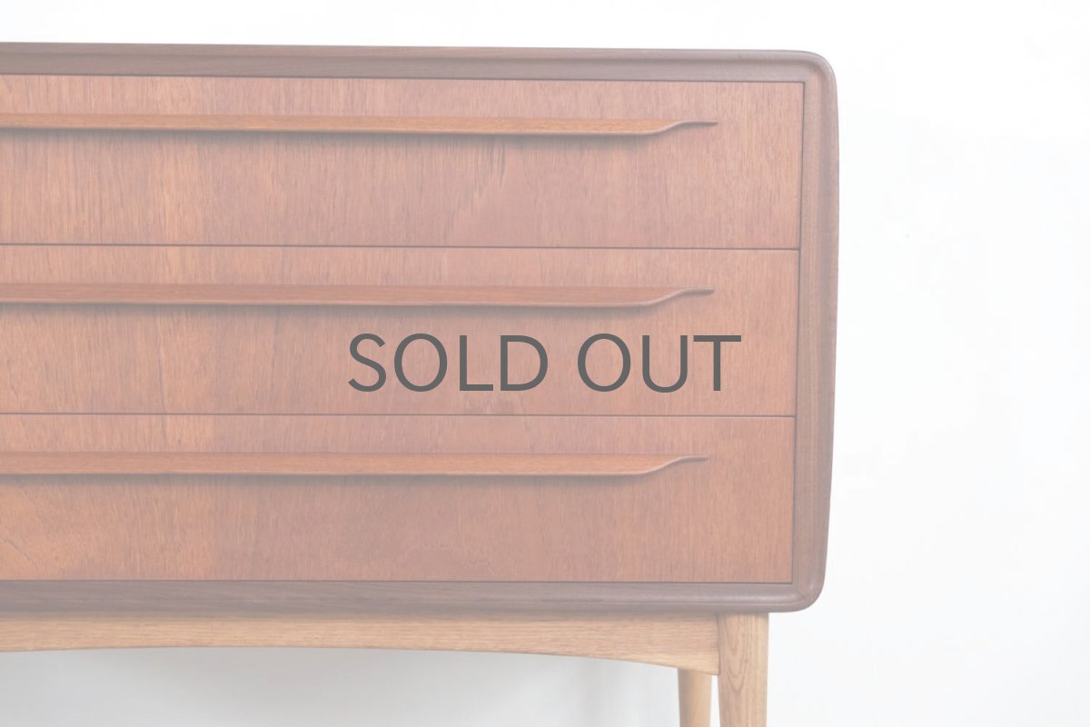 画像3: ビンテージ北欧家具/デンマーク製/Johannes Andersen /ヨハネス・アンダーセン/チェスト/チーク (3)