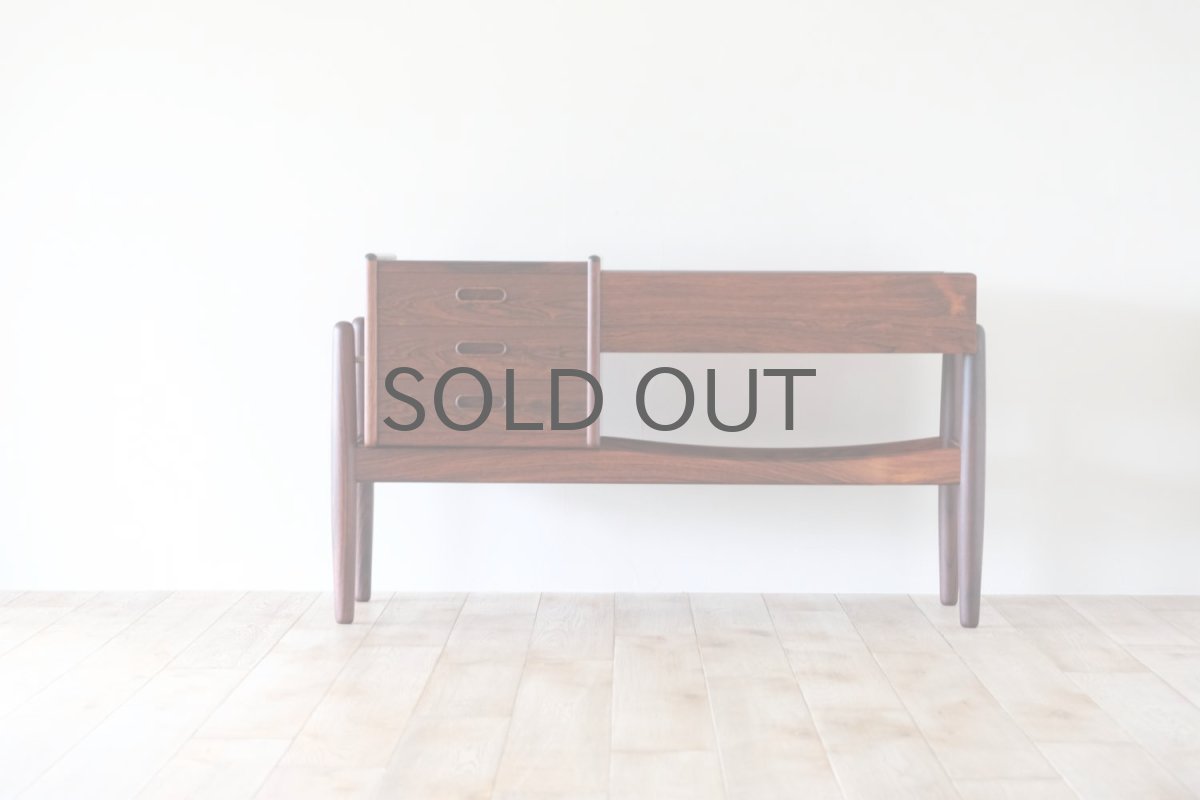 画像2: ビンテージ北欧家具/デンマーク製/ローズウッドプランター/Vinde Møbelfabrik/3段引き出し付き (2)