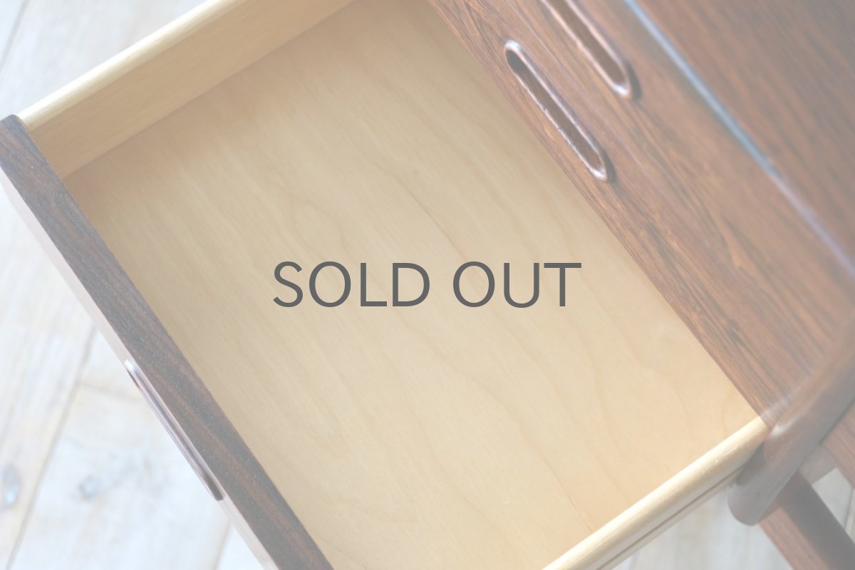 画像14: ビンテージ北欧家具/デンマーク製/ローズウッドプランター/Vinde Møbelfabrik/3段引き出し付き (14)