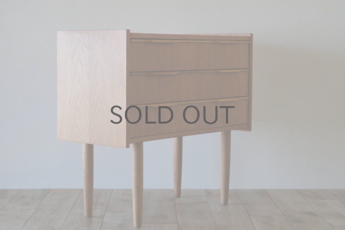 画像3: 北欧ビンテージ家具/デンマーク製/チェスト/オーク3段  (3)