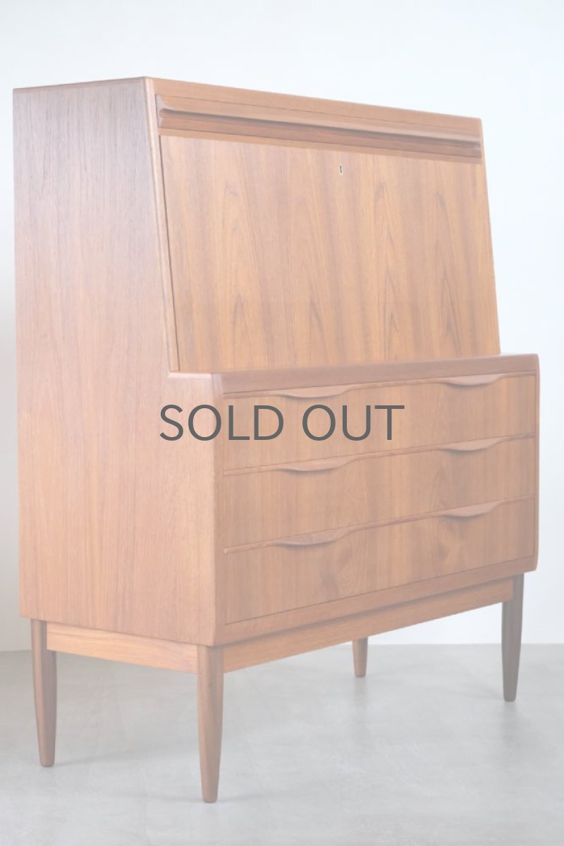 画像3: 北欧ビンテージ家具/デンマーク製/Erling Torvits/チークライティングビューロー/3段引き出し (3)