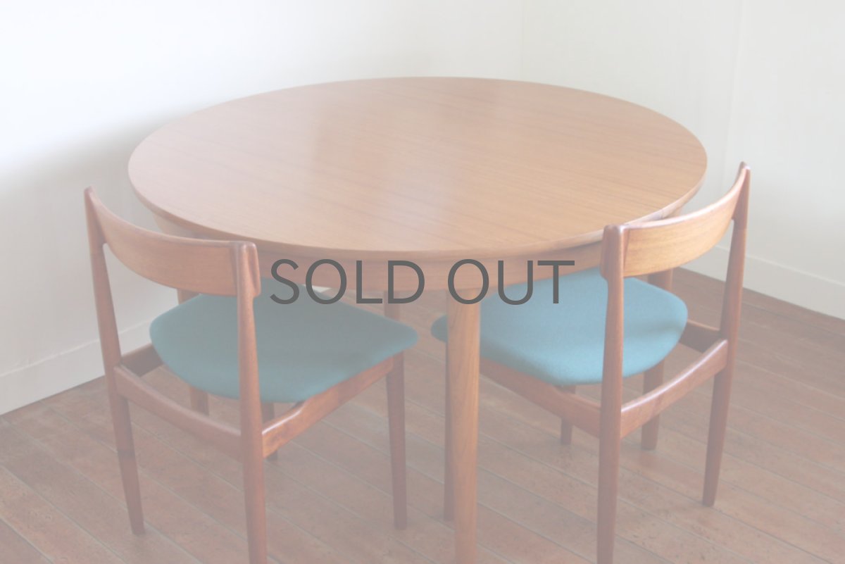 画像1: 北欧ビンテージ家具/Hans j Wegner/ハンス J ウェグナー/GE270/デンマーク製　 ダイニング　テーブル　円形　エクステンション2枚付き (1)