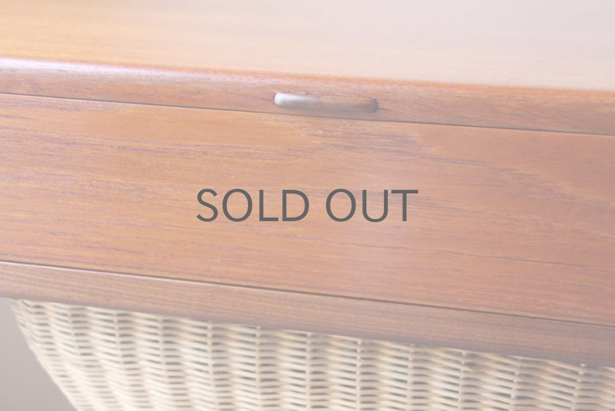 画像5: 北欧ヴィンテージ/デンマーク ソーイングキャビネット Ejvind A. Johansson  (5)