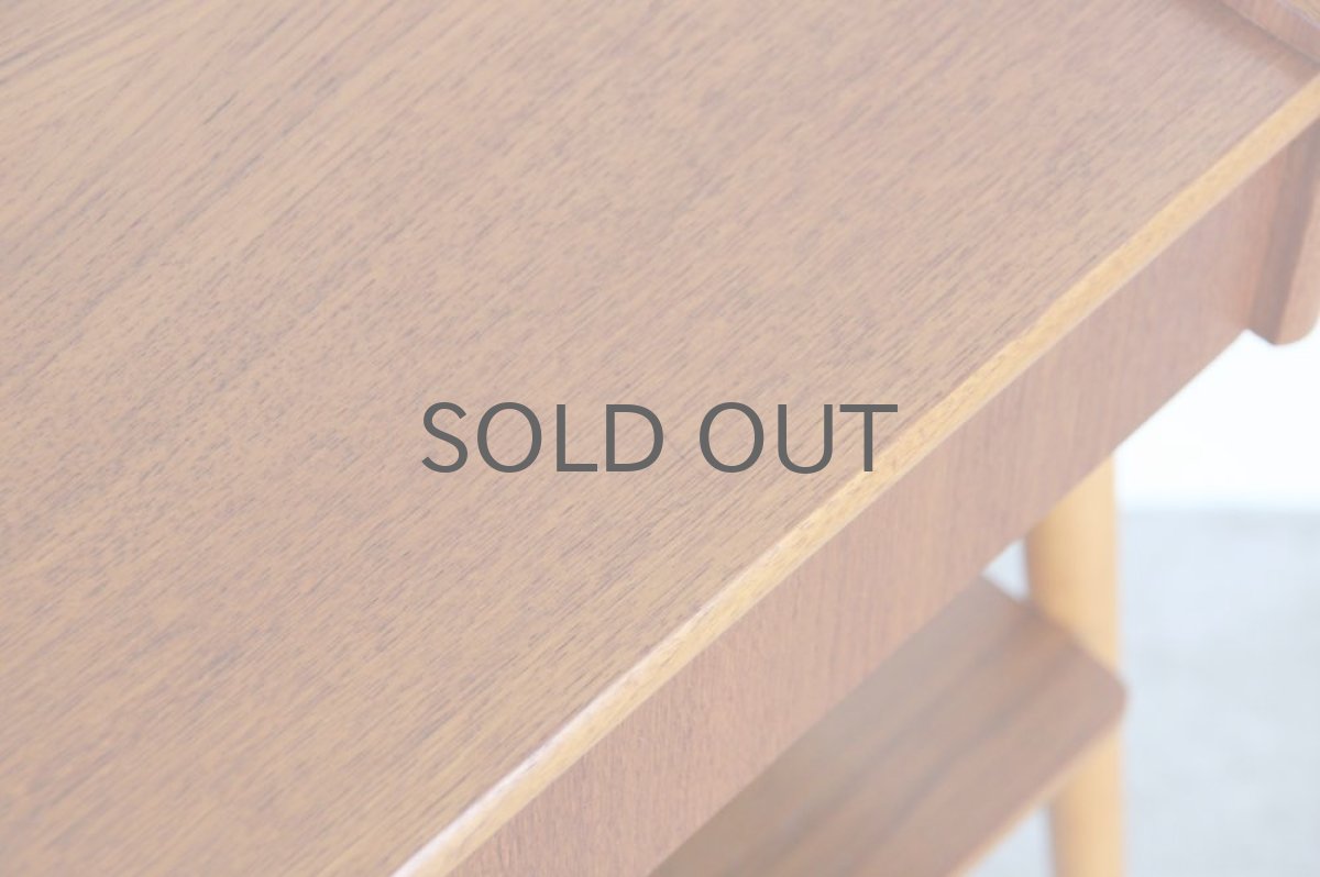 浅いスクラッチがあります。