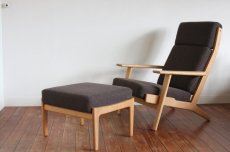 画像5:  北欧家具/Hans j Wegnerハンス J ウェグナー　GE290A オーク＋オットマン (5)