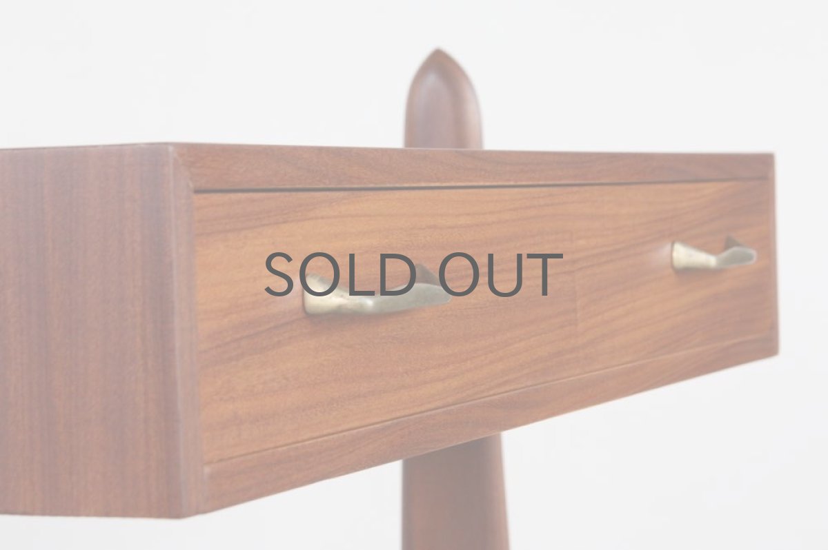 画像4: ビンテージ北欧家具/スウェーデン/マホガニー/ベッドサイドテーブル (4)