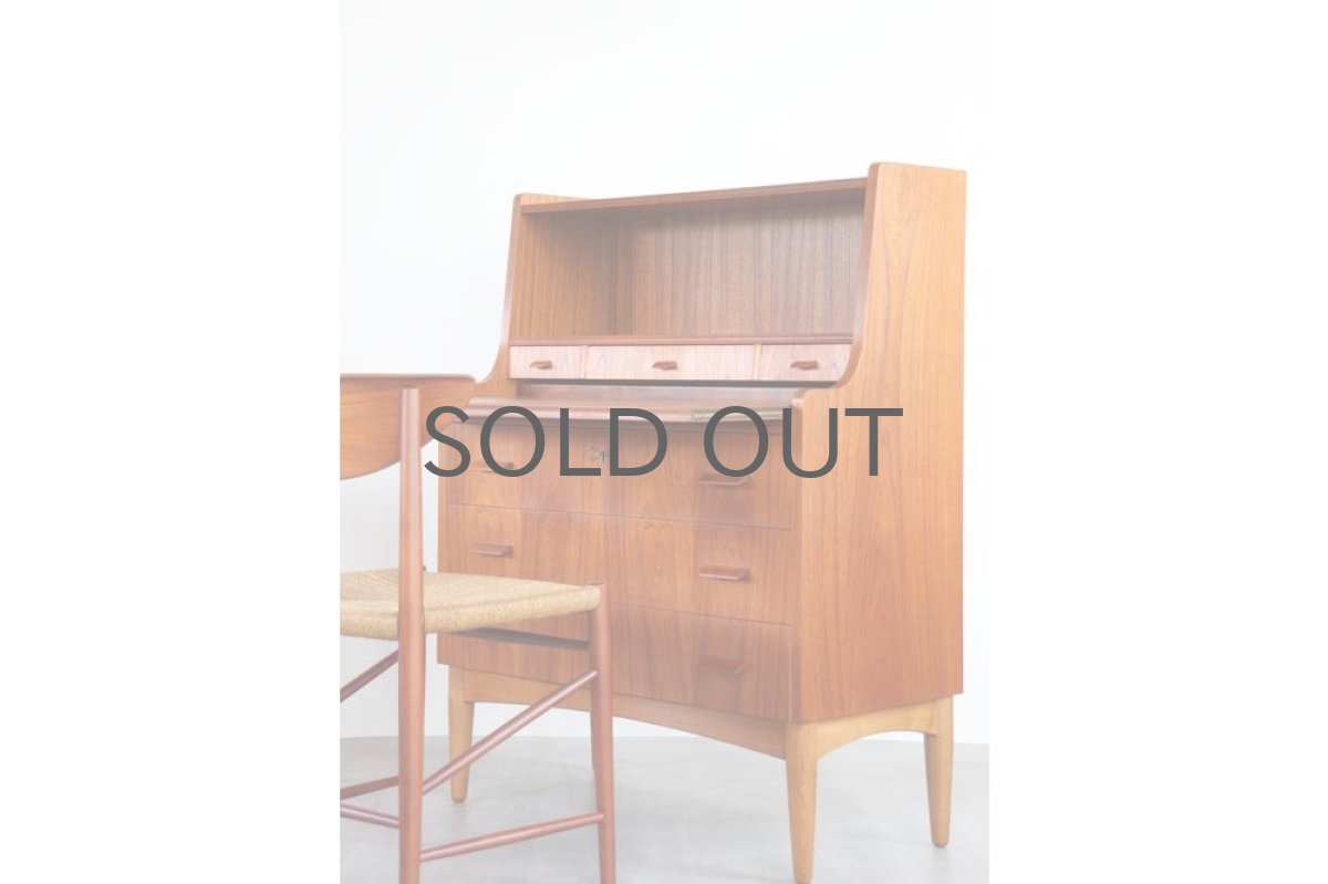画像7: 北欧ビンテージ家具/デンマーク製/チークライティングビューロー/3段引き出し (7)