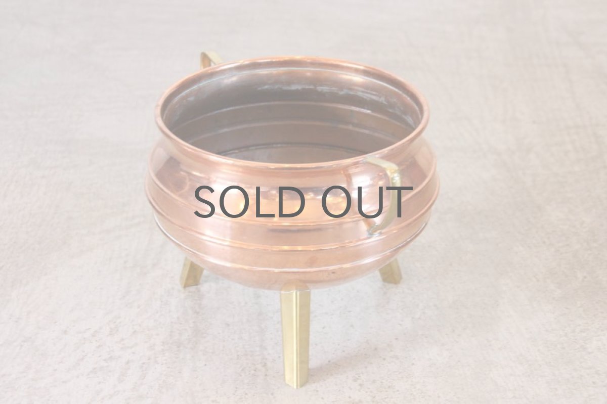 画像3: ビンテージガーデニング/北欧スウェーデン/フラワーポットカバー/カッパー(銅)/3本足/Lサイズ (3)