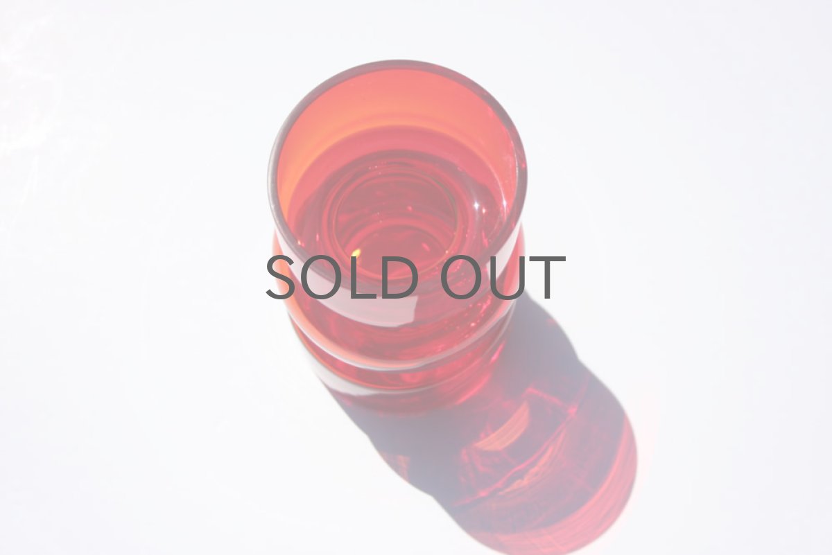 画像2: 北欧スウェーデンのガラス フラワーベース レッド Sサイズ (2)