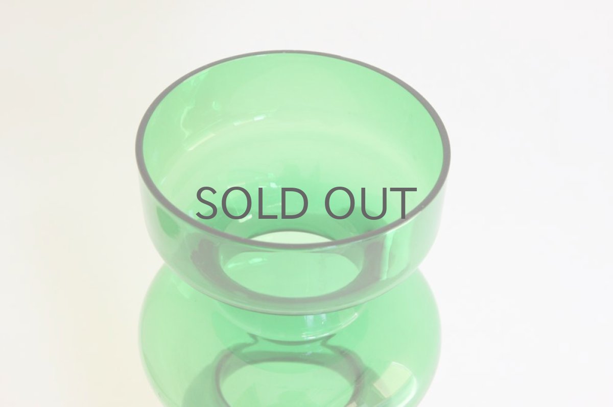 画像5: 北欧スウェーデンのガラス フラワーベース グリーン Lサイズ (5)