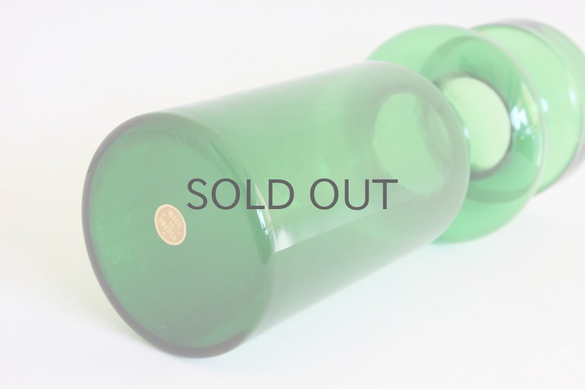 画像3: 北欧スウェーデンのガラス フラワーベース グリーン Lサイズ (3)