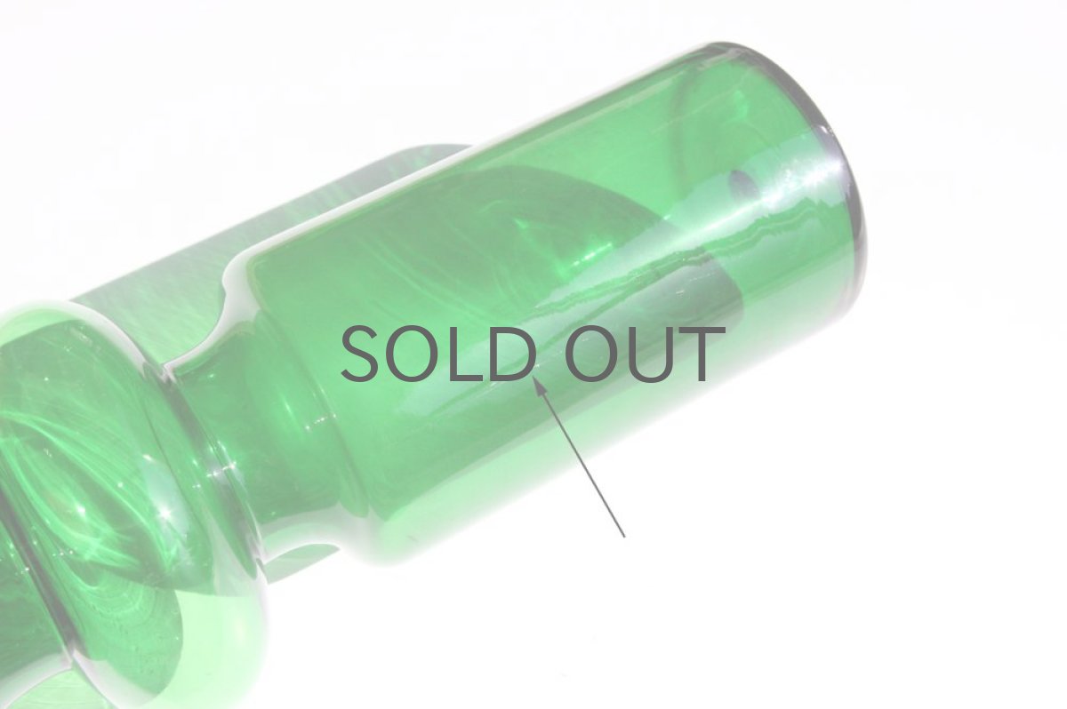 画像4: 北欧スウェーデンのガラス フラワーベース グリーン Lサイズ (4)