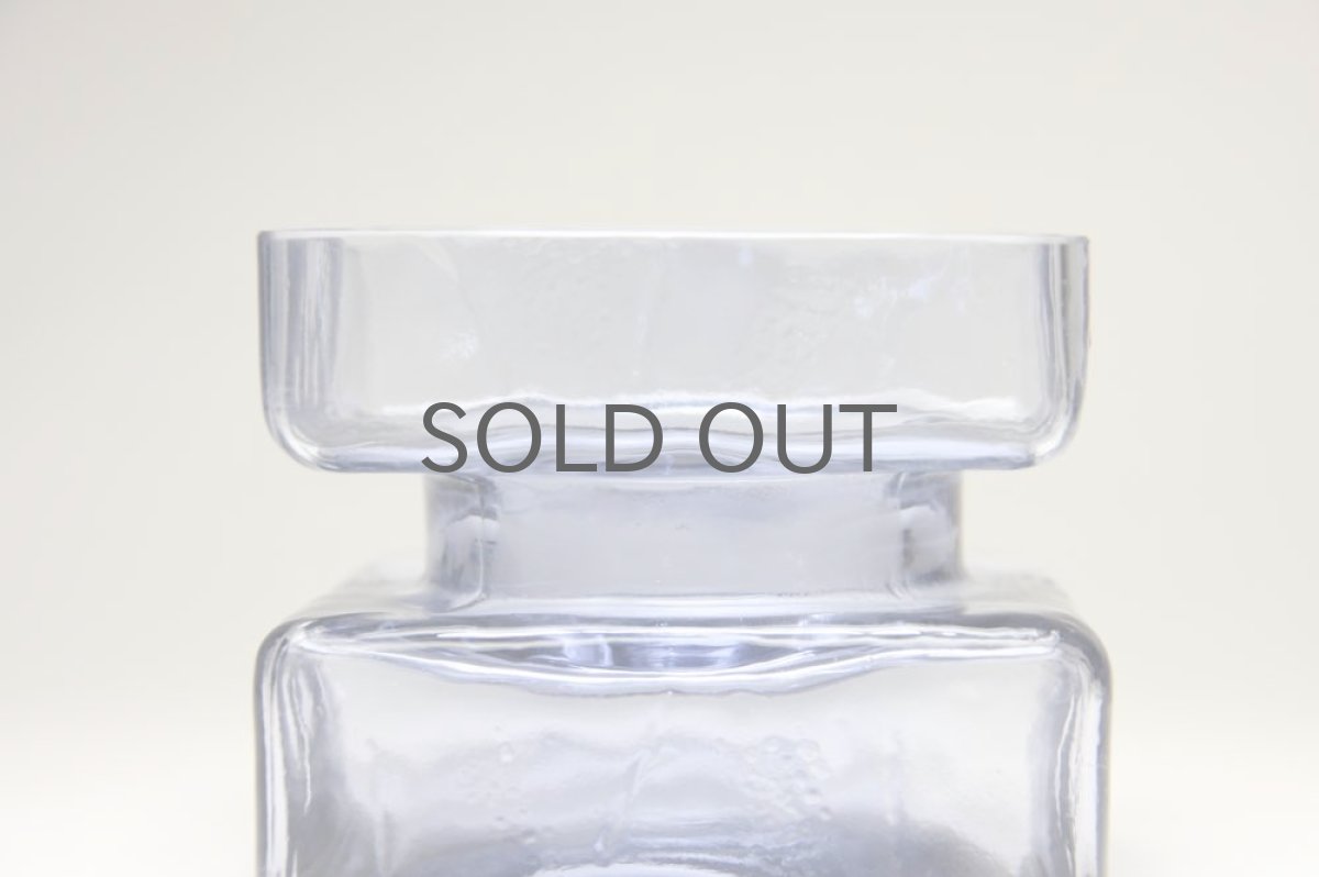 画像3: 北欧雑貨 Riihimaen Lasi Palaシリーズ 花瓶 ライトブルー Mサイズ (3)