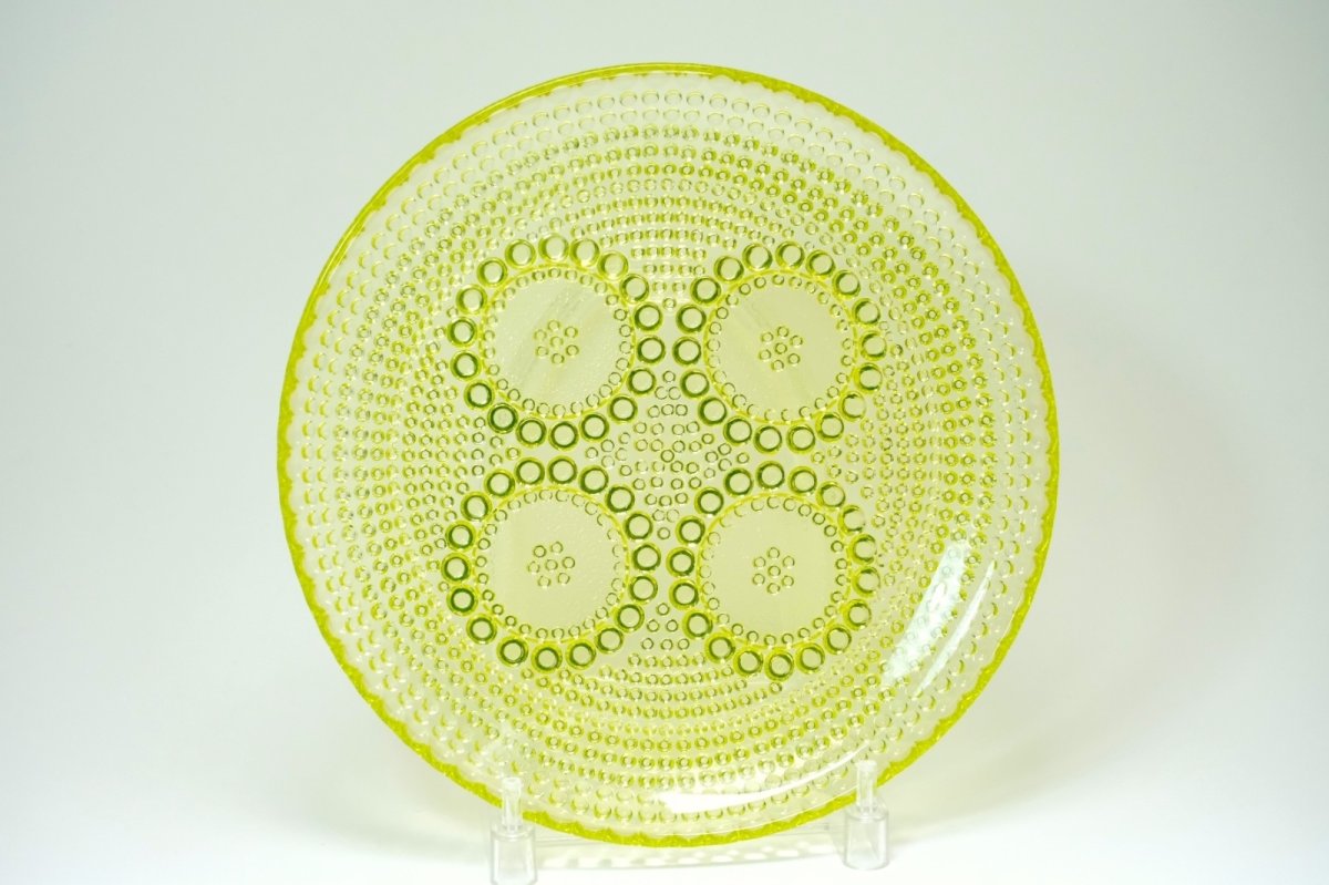 画像1: Riihimaen Lasi/Grapponia/ナニー・スティル/グラッポニア/22cmプレート/イエロー (1)