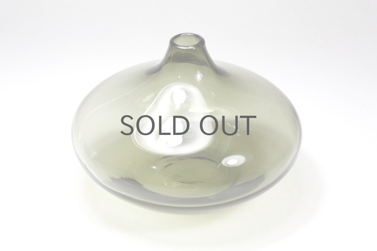 画像3: 北欧ビンテージガラス/スウェーデン色ガラスフラワーベース/グレー (3)