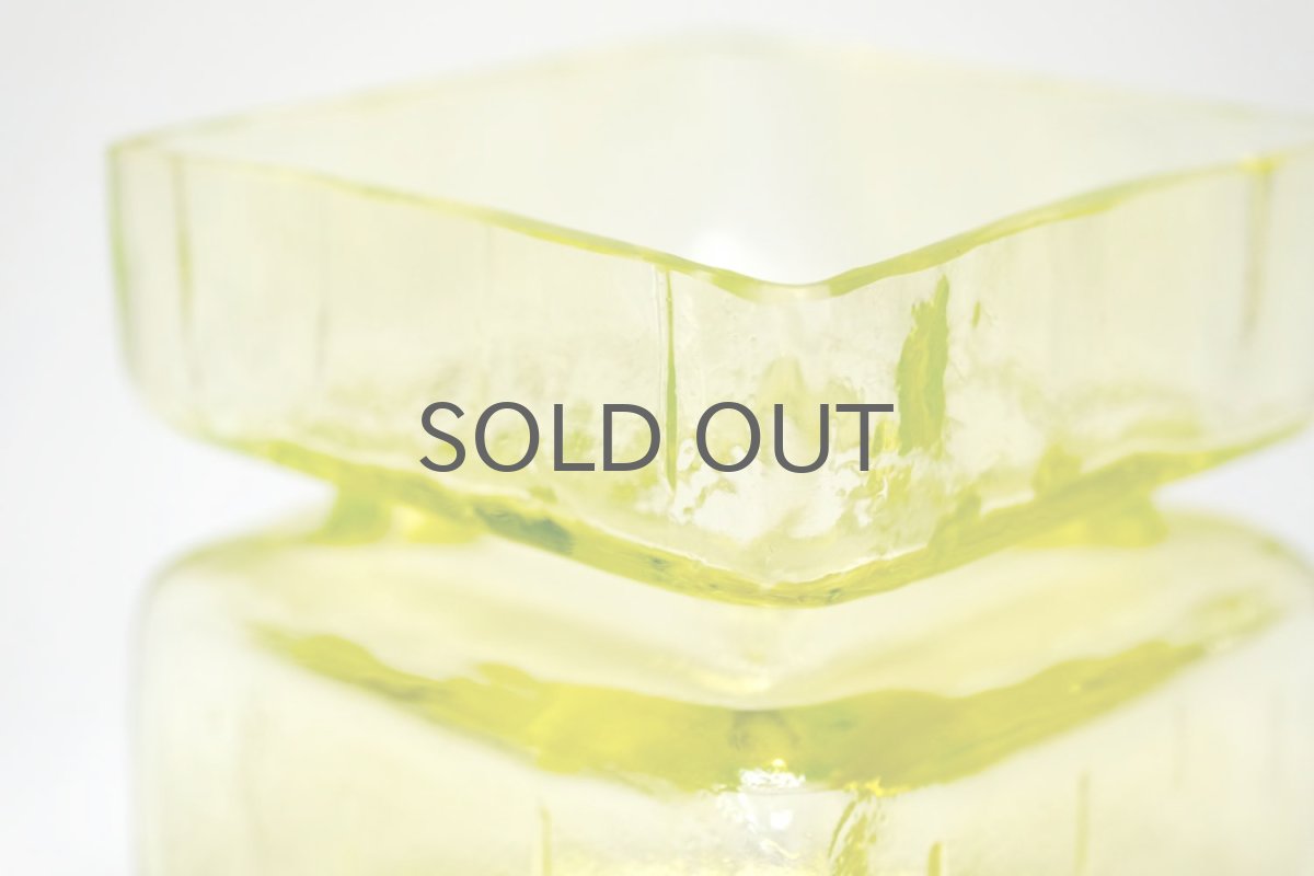 画像2: 北欧雑貨/Riihimaen Lasi/リーヒマエンラシ/Palaシリーズ/花瓶/イエロー/Lサイズ (2)