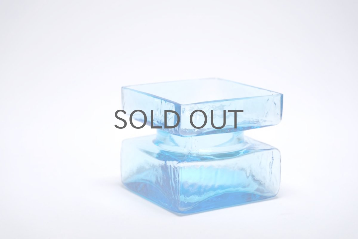 画像2: ビンテージ北欧雑貨/Riihimaen Lasi /リーヒマエン・ラシ/Pala/パラ/花瓶/ライトブルー/Mサイズ (2)