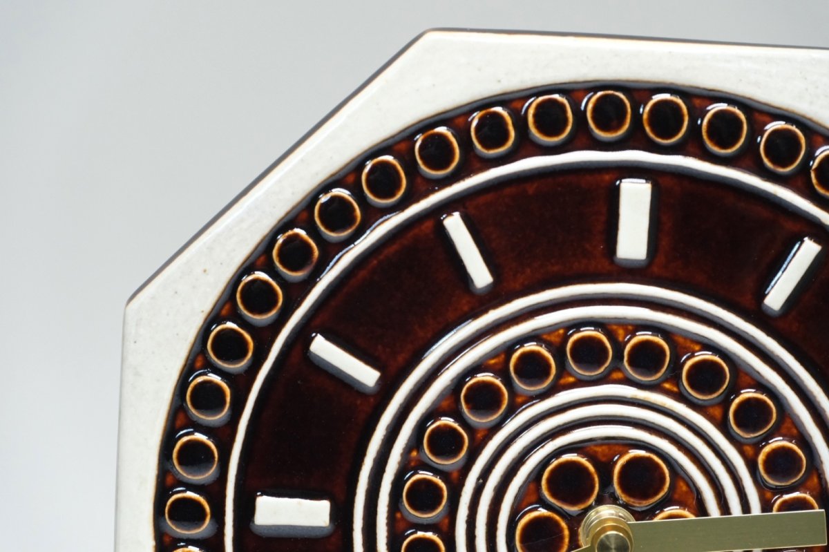 画像3: Gustavsberg/グスタフスベリ/スタジオ制作壁掛け時計/ブラウン/新品クロックムーブメント使用 /オリジナルBOX付き (3)