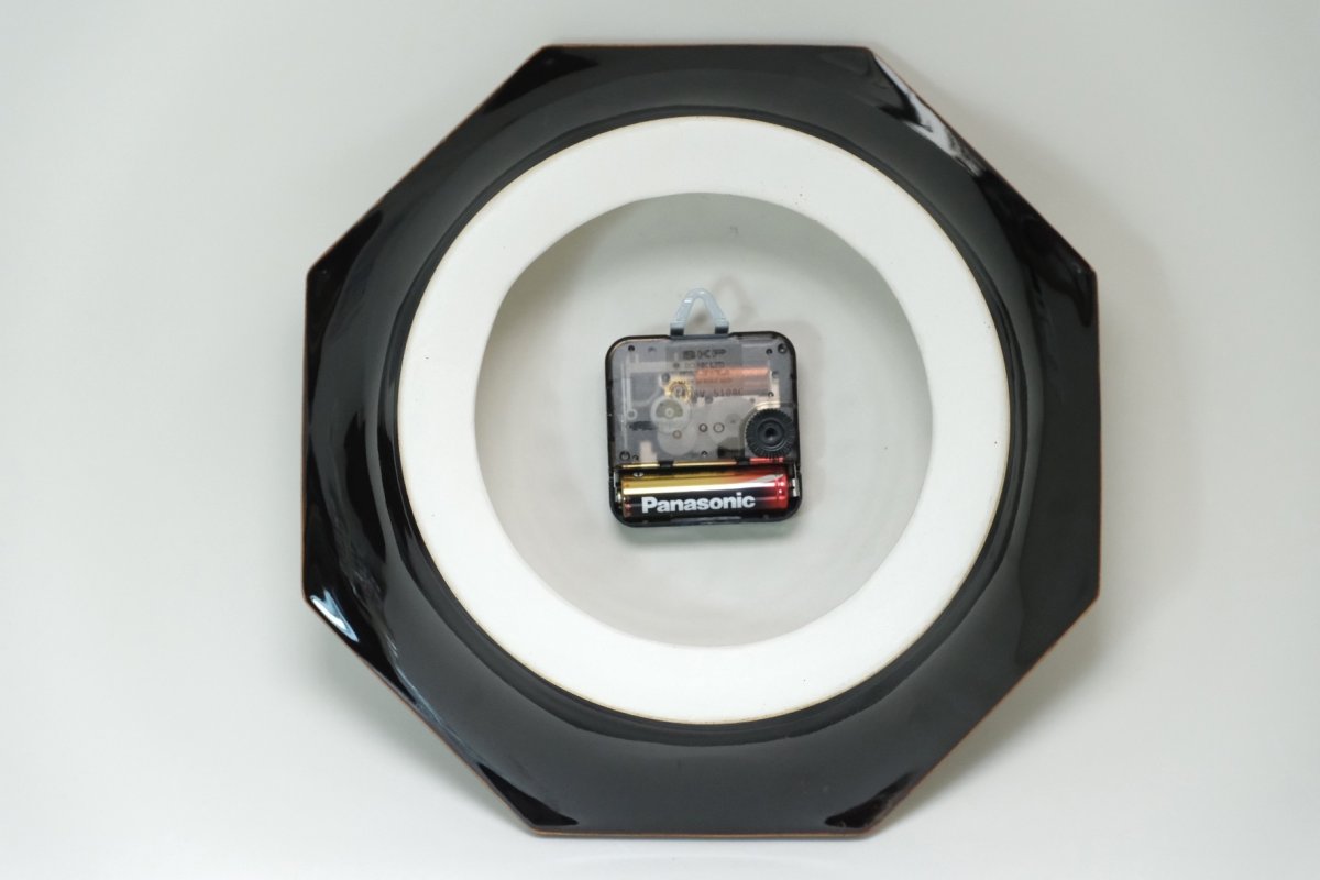 画像4: Gustavsberg/グスタフスベリ/スタジオ制作壁掛け時計/ブラウン/新品クロックムーブメント使用 /オリジナルBOX付き (4)