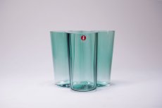 画像1: 北欧ビンテージ/iittala/イッタラ/Alvar Aalto/Aalto vase/アアルトベース/Savoy vase/H9.5cm/ライトグリーン？ (1)