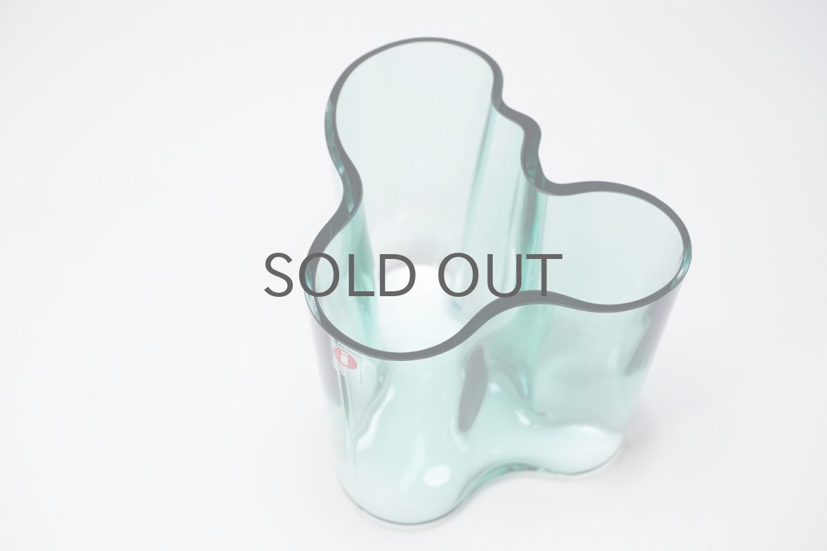 画像3: 北欧ビンテージ/iittala/イッタラ/Alvar Aalto/Aalto vase/アアルトベース/Savoy vase/H9.5cm/ライトグリーン? (3)