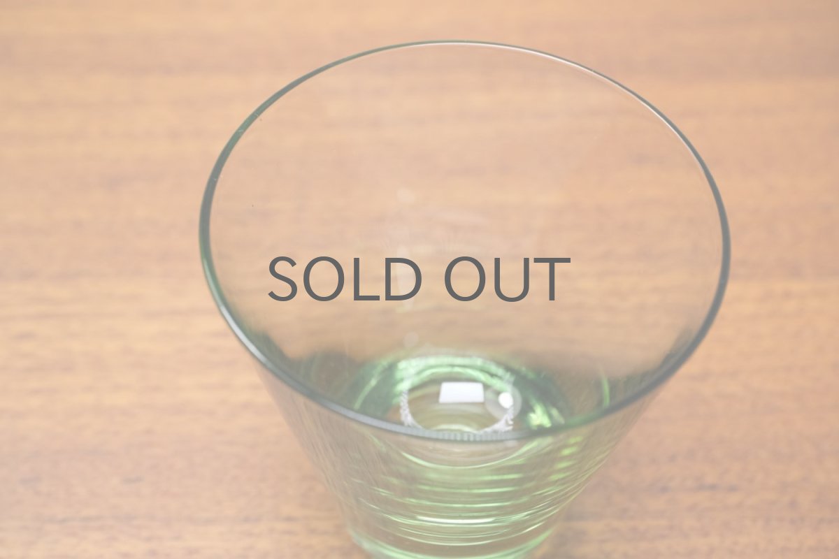 画像3: ビンテージ北欧雑貨/Kaj Franck/カイ・フランク/Nuutajarvi/ヌータヤルヴィ/2744/厚底タンブラー/ペールグリーン/No.3 (3)