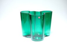 画像1: iittala/イッタラ/ALVAR AALTO/Savoy vas/アルヴァ・アアルトコレクション ベース/H12cm/廃盤色エメラルド (1)