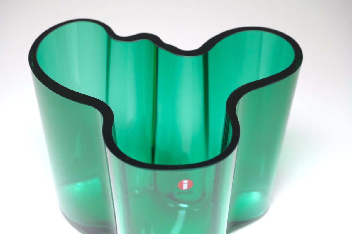画像3: iittala/イッタラ/ALVAR AALTO/Savoy vas/アルヴァ・アアルトコレクション ベース/H12cm/廃盤色エメラルド (3)