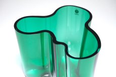 画像5: iittala/イッタラ/ALVAR AALTO/Savoy vas/アルヴァ・アアルトコレクション ベース/H12cm/廃盤色エメラルド (5)