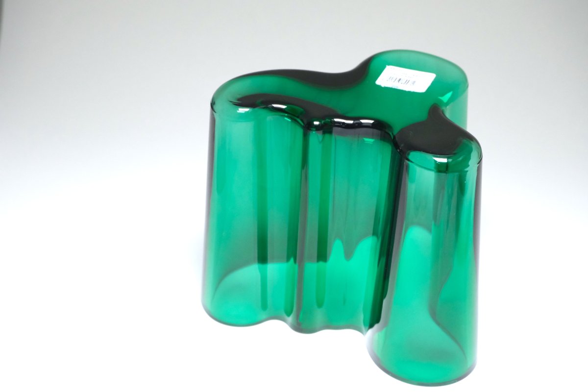 画像9: iittala/イッタラ/ALVAR AALTO/Savoy vas/アルヴァ・アアルトコレクション ベース/H12cm/廃盤色エメラルド (9)