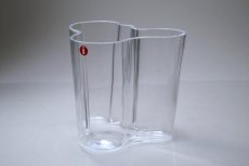 画像4: 北欧ビンテージ/iittala/イッタラ/Alvar Aalto/Aalto vase/アアルトベース/Savoy vase/H9.5cm/オリジナルBOX付き/クリア (4)