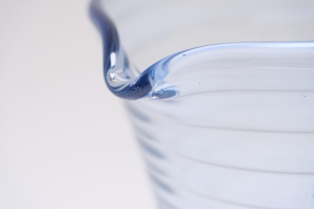 画像2: 北欧ビンテージガラス/Aino Aalto/アイノ・アアルト/Karhula/カルフラ/4644/ピッチャー/75cl/アズールブルー (2)