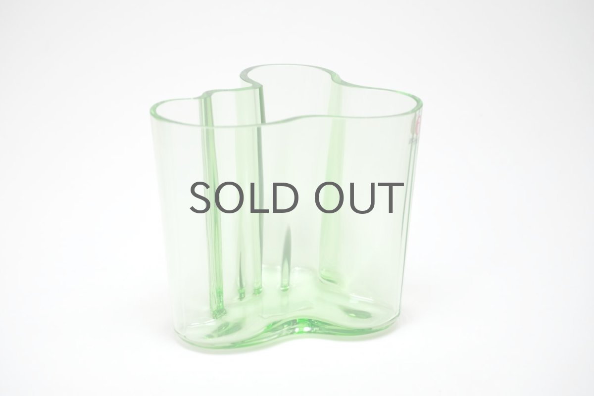 画像3: 北欧ビンテージ/iittala/イッタラ/Alvar Aalto/Alvar Aalto collection/Aalto vase/アアルトベース/H9.5cm/アップルグリーン (3)