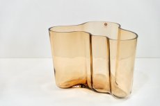 画像3: iittala/イッタラ/ALVAR AALTO/1996年限定モデル/Savoy vas/アルヴァ・アアルトコレクション ベース/貴重 (3)