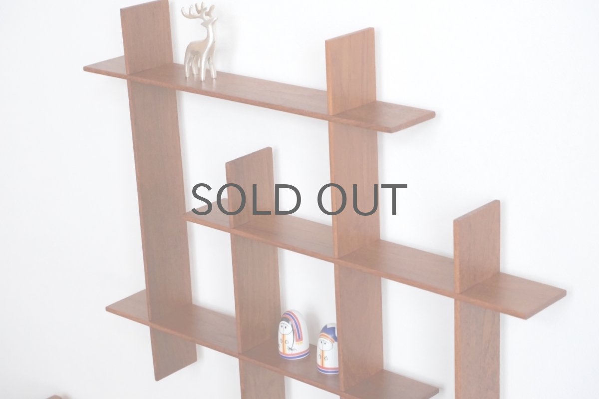 画像4: 北欧ビンテージインテリア雑貨/チーク/壁掛け飾り棚/スクエアー  (4)