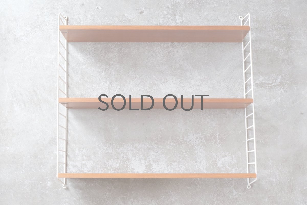 画像2: 北欧ビンテージインテリア/ビンテージ/String/ストリング/チーク/壁掛け飾り棚/W80cm (2)