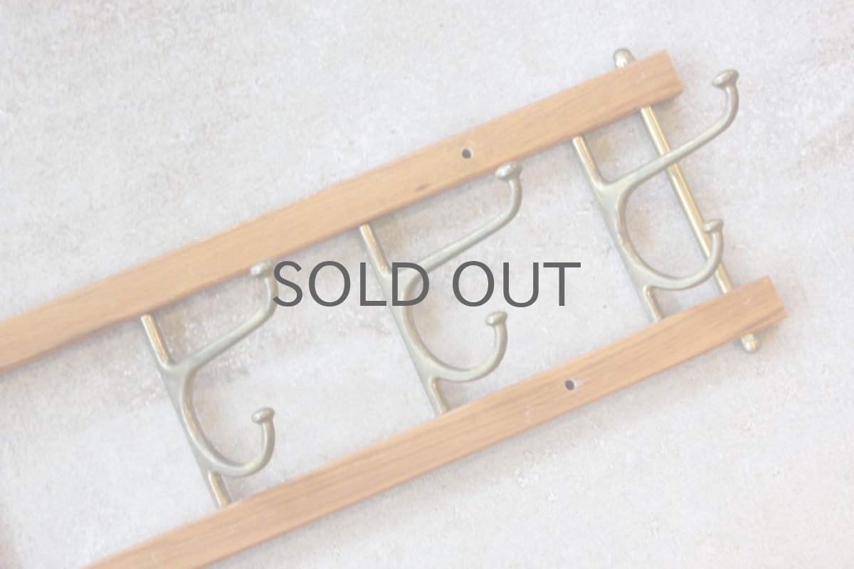 画像4: Skogslunds Metallgjuteri社製 ヴィンテージ真ちゅうフック コート用LLサイズ  79cm  (4)