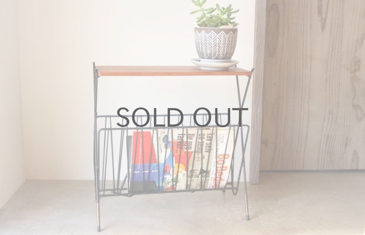 画像4: 北欧家具ヴィンテージマガジンラック／チーク＆アイアン (4)