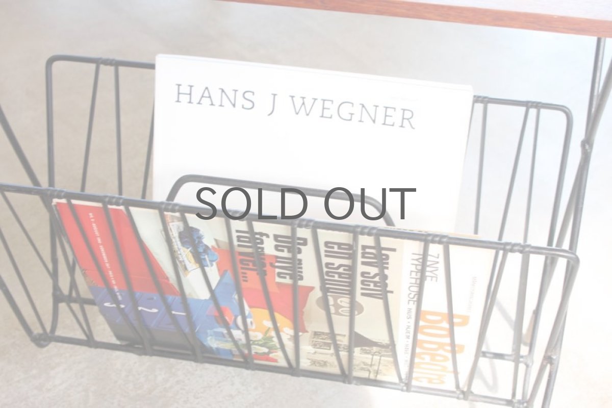 画像2: 北欧家具ヴィンテージマガジンラック／チーク＆アイアン (2)