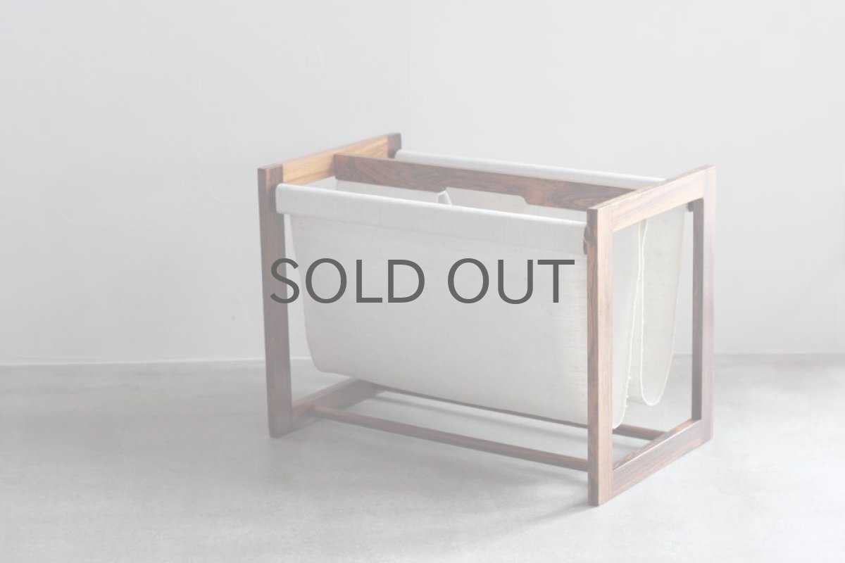 画像2: ビンテージ北欧家具/デンマーク製/Aksel Kjersgaard/ローズウッド/マガジンラック   (2)