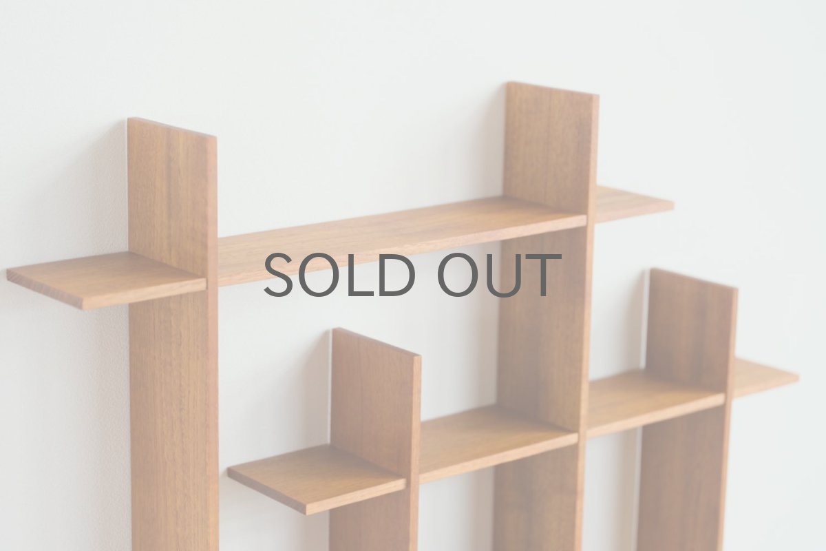 画像4: 北欧インテリア/チーク/壁掛け飾り棚 スクエアー /新品  (4)