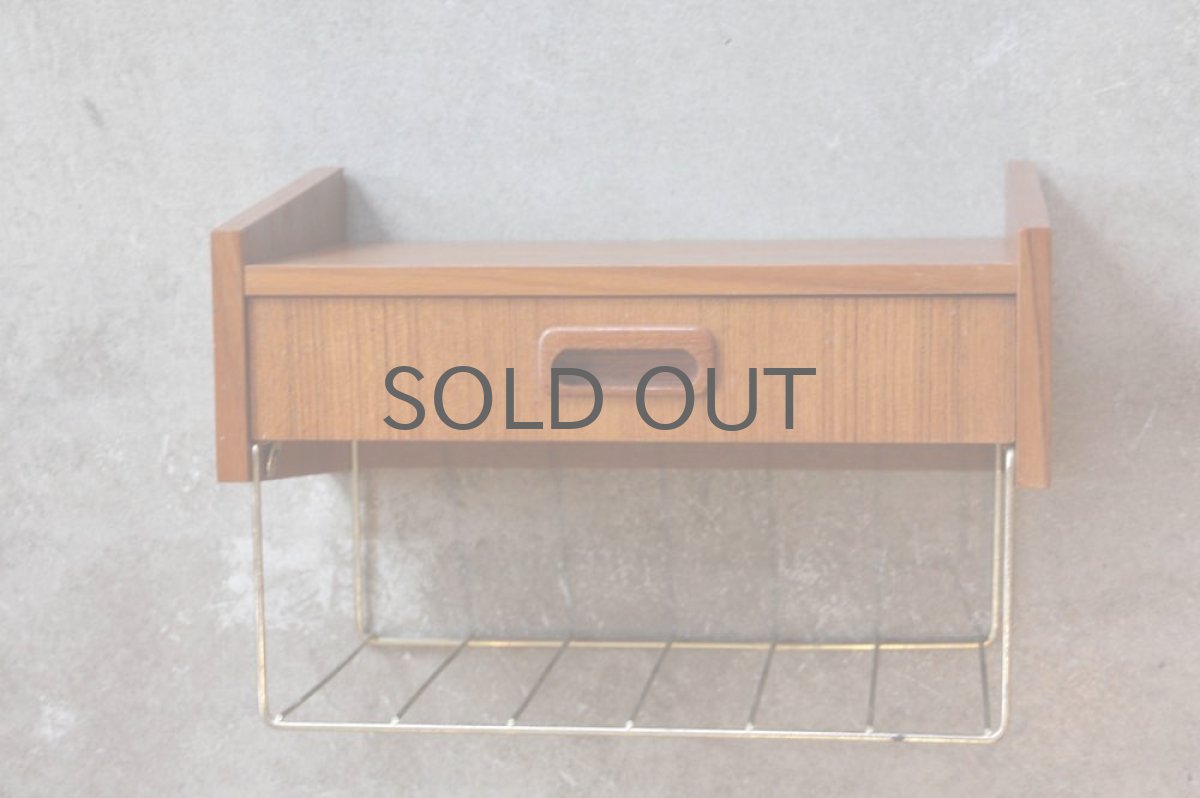 画像2: 北欧ビンテージインテリア雑貨/チーク/壁掛け引き出し棚 (2)