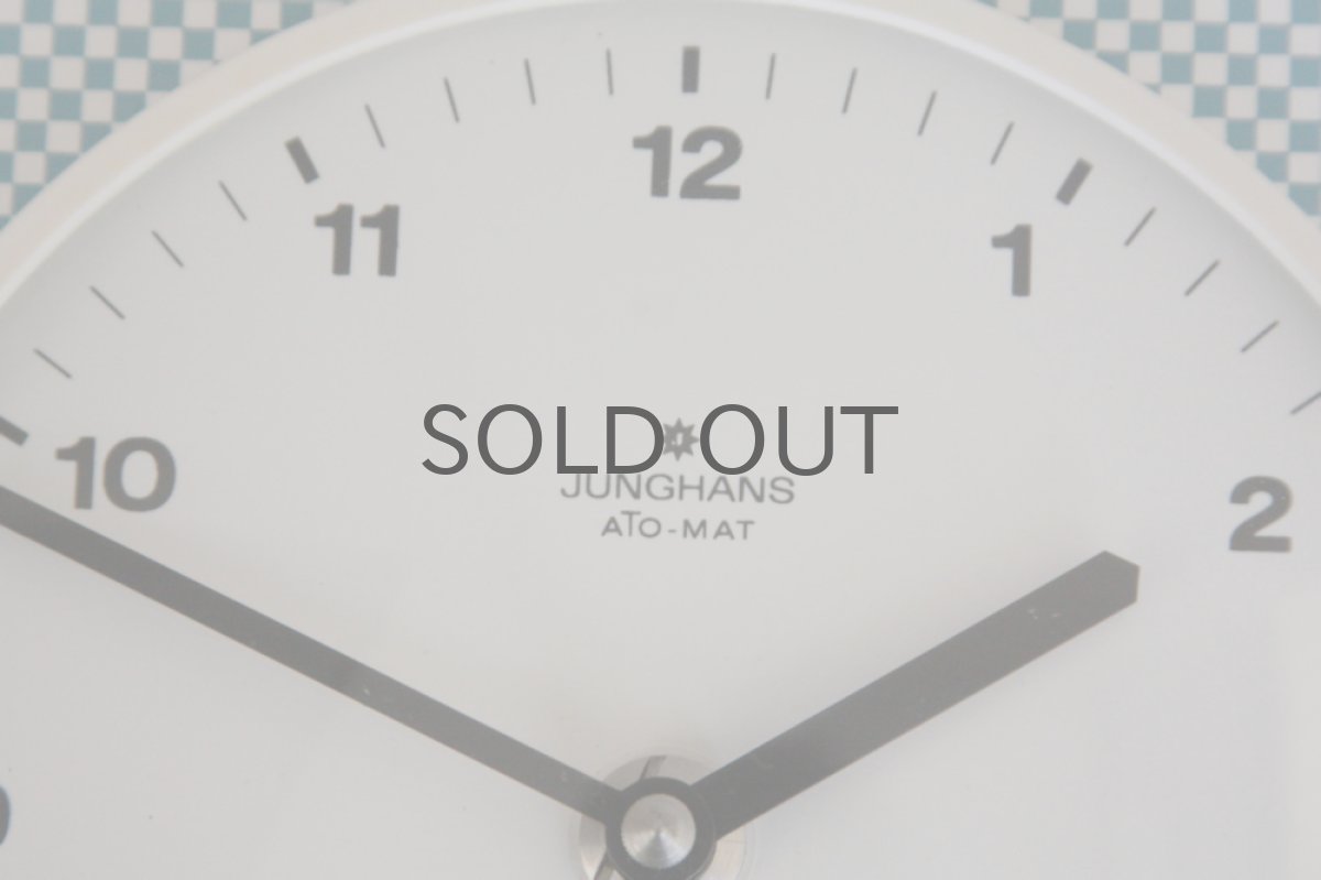 画像4: ヴィンテージ インテリア雑貨/壁掛け時計 Junghsns製 ドイツ  水色市松柄 (4)