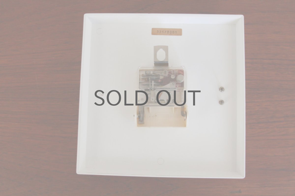 画像5: ヴィンテージ インテリア雑貨/壁掛け時計 Junghsns製 ドイツ  水色市松柄 (5)