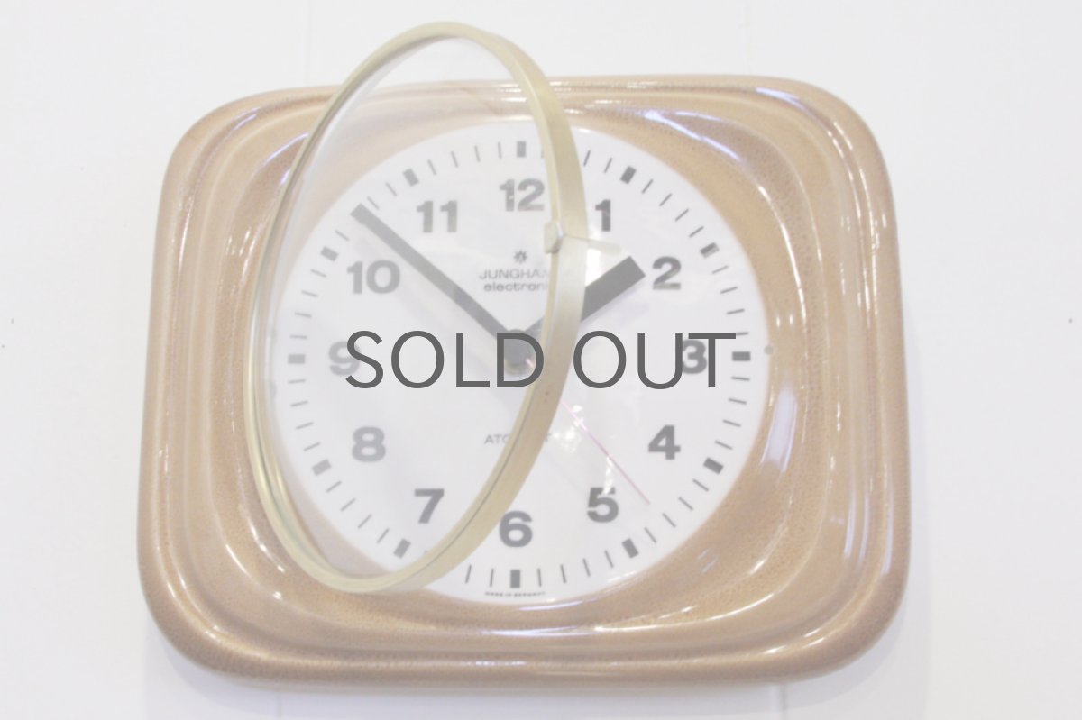 画像2: ヴィンテージ陶製　壁掛け時計　Junghsns製 ドイツ (2)