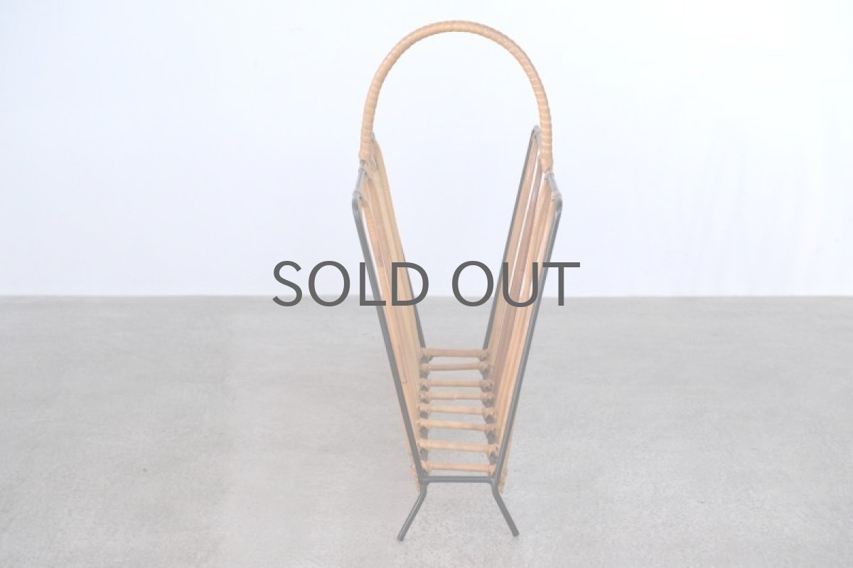 画像6: 北欧ビンテージインテリア/デンマーク/マガジンラック/アイアン＆ラタン (6)