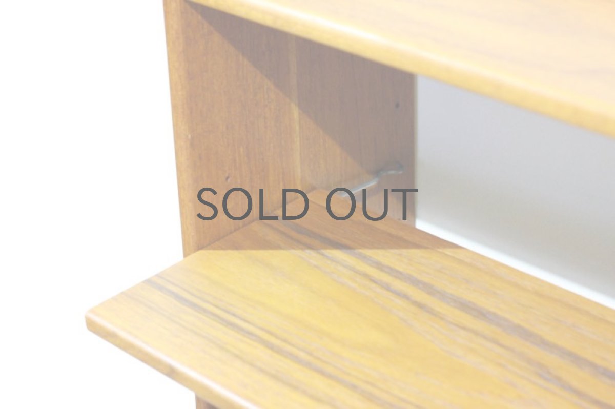 画像4: デンマーク製 ビンテージ 壁付け棚 チーク No.2 (4)