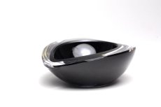 画像1: ビンテージ北欧雑貨/Kaj Franck/カイ・フランク/Nuutajarvi/ニュータヤルヴィ/KF211/Chestnut bowl/Black/No.1 (1)