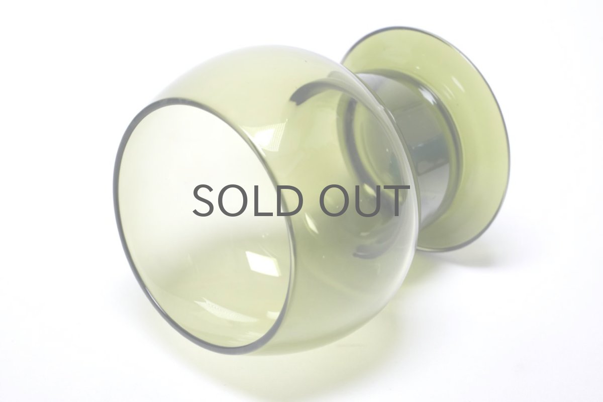 画像4: ビンテージ北欧雑貨/Kaj Franck/カイ・フランク/Wineglass 1111/Nuutajarvi/ヌータヤルヴィ/ワイングラス/オリーブグリーン/No.2 (4)